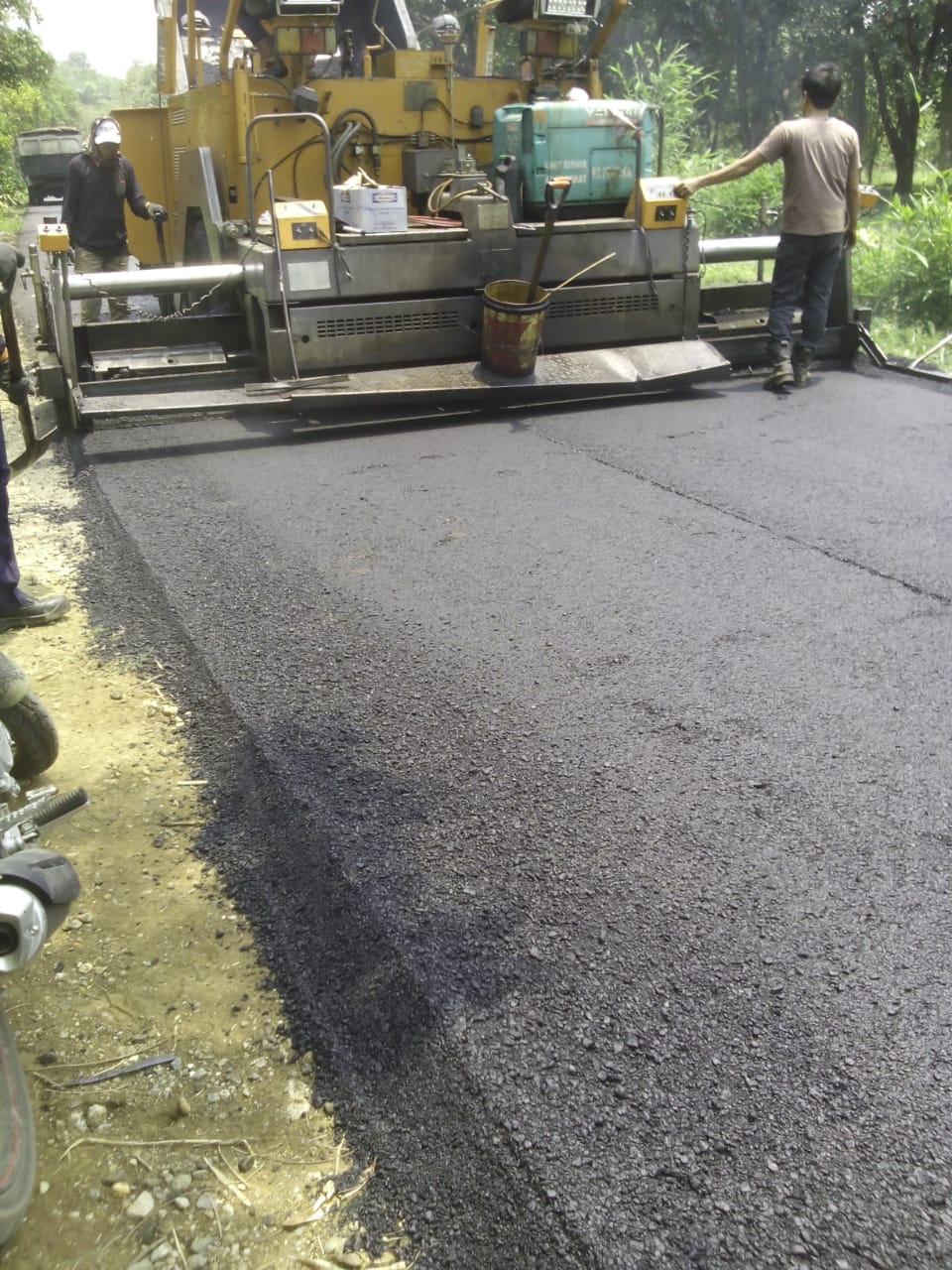 pengaspalan aspal hotmix murah bandung Pengaspalan jalan raya bandung